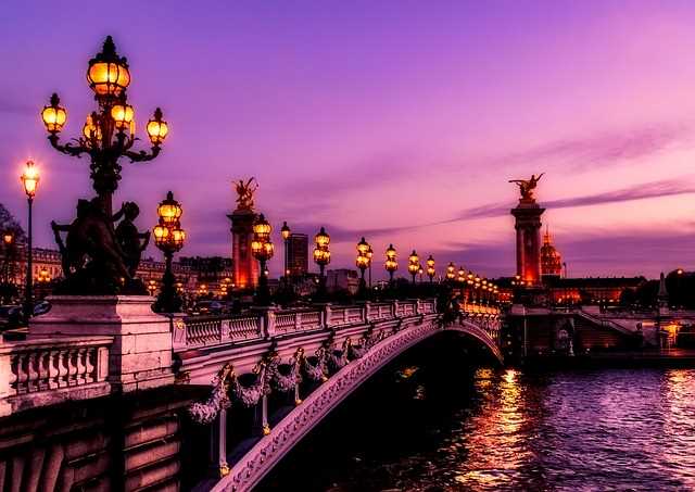 París
