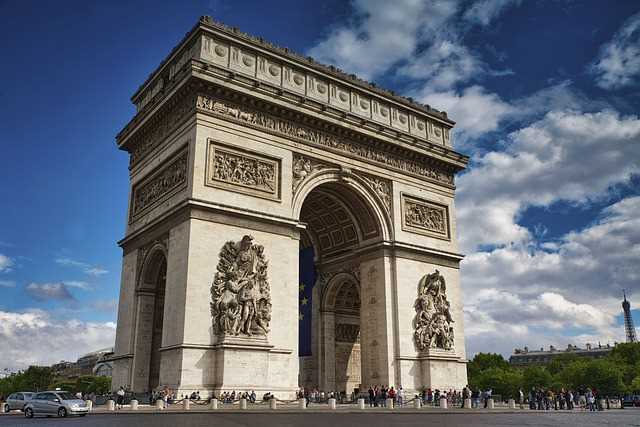 París